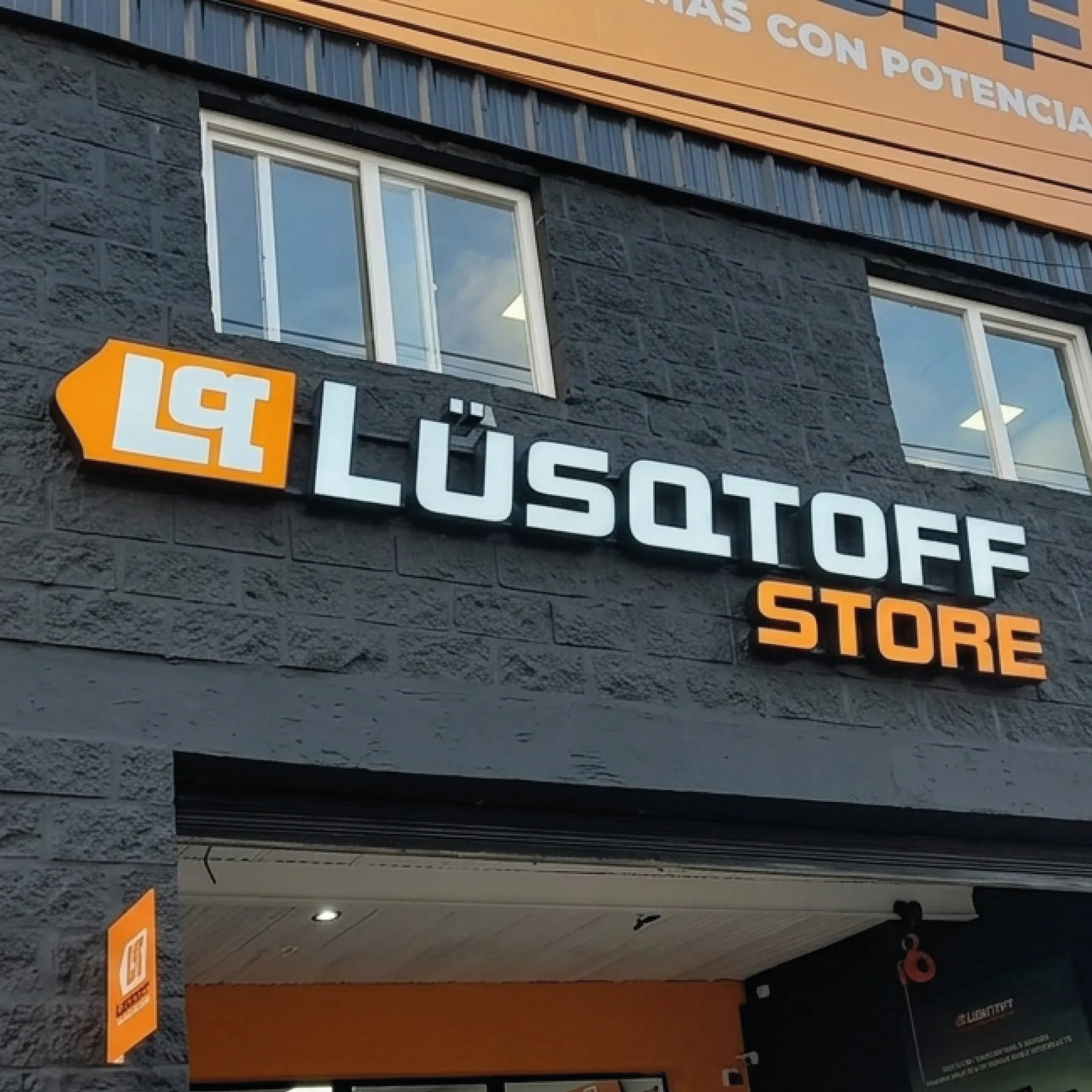 LUSQTOFF