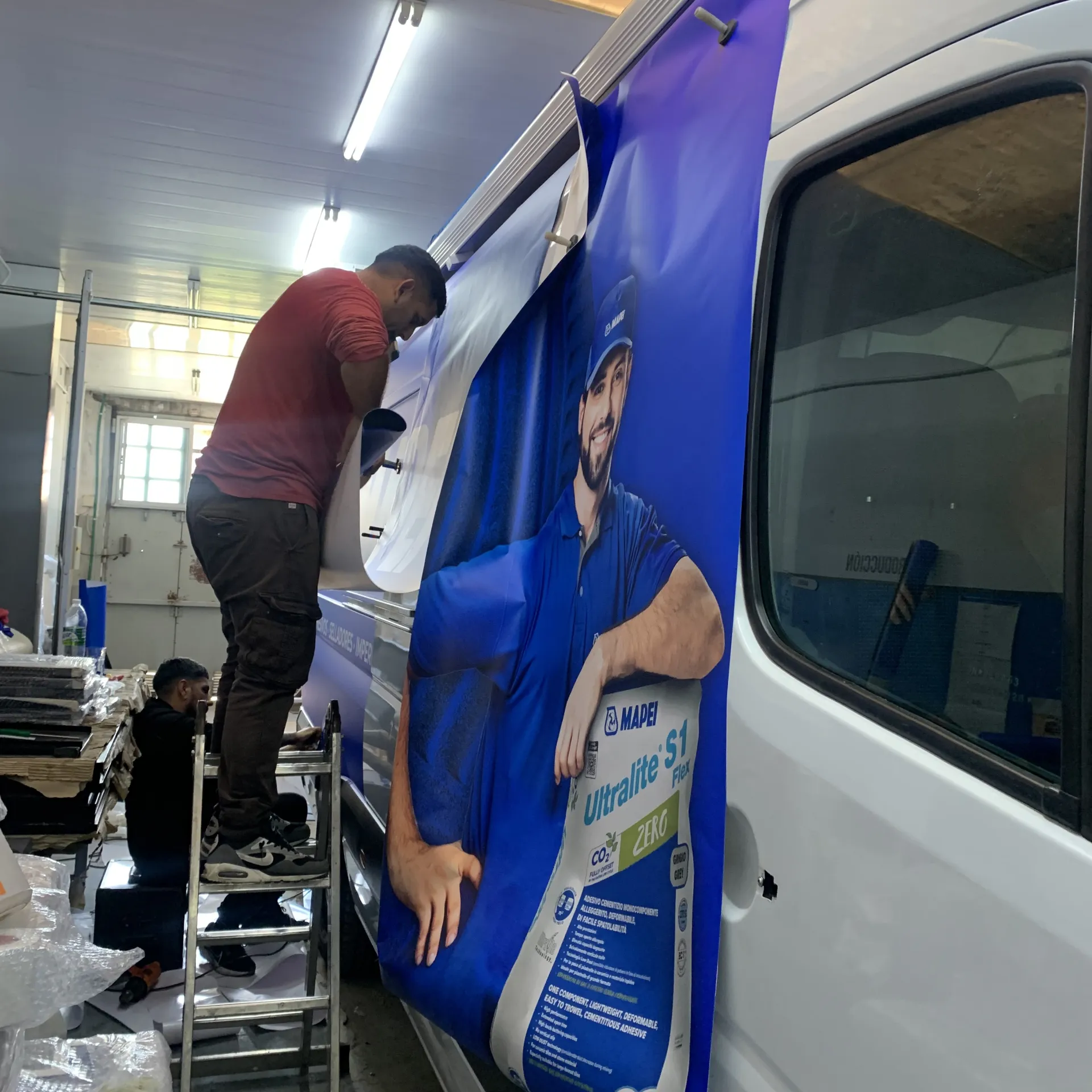 Mapei — Imagen 2